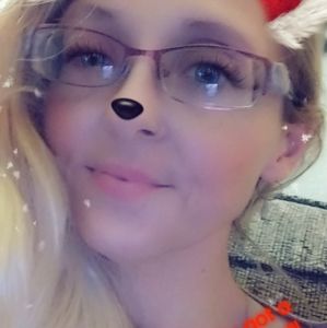 Meet your Posher, Andie